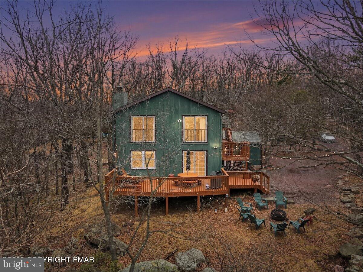 12 Hidden Ridge Road, Lake Harmony, PA 18624