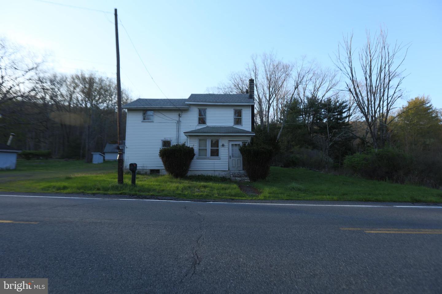 5444 Quakake Rd — photo