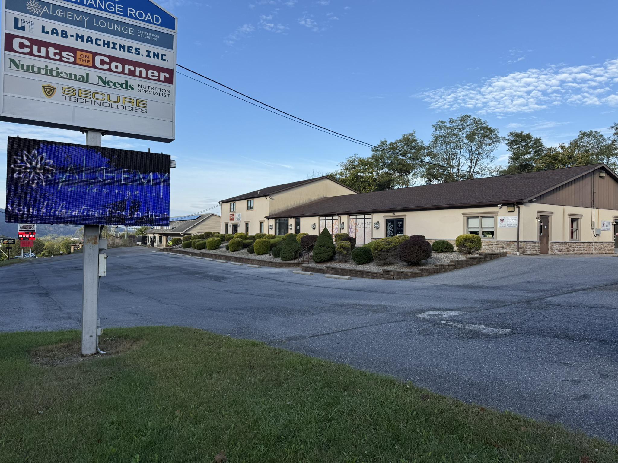 450 Interchange Rd #103 — photo