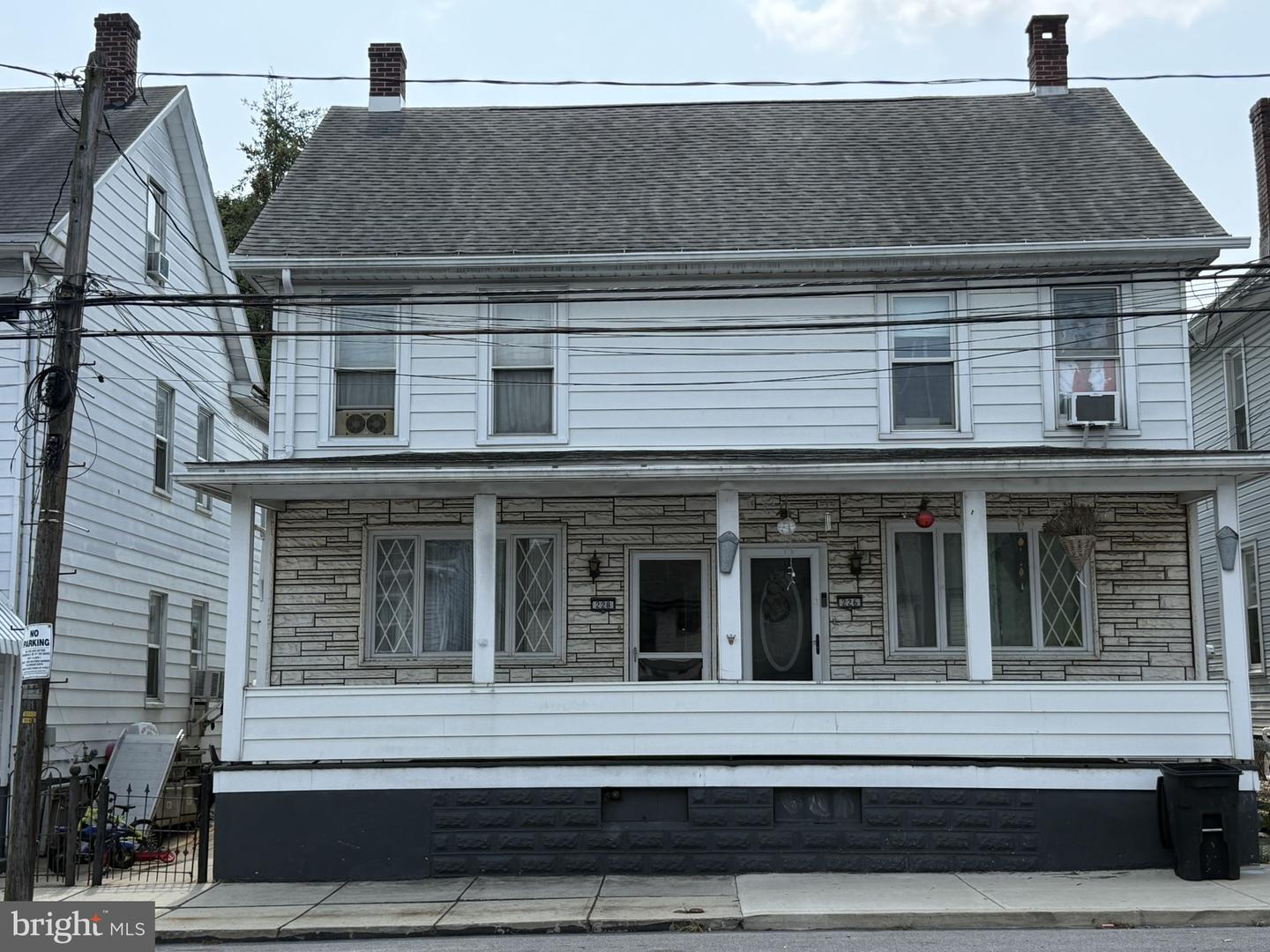 228 E Patterson St — photo