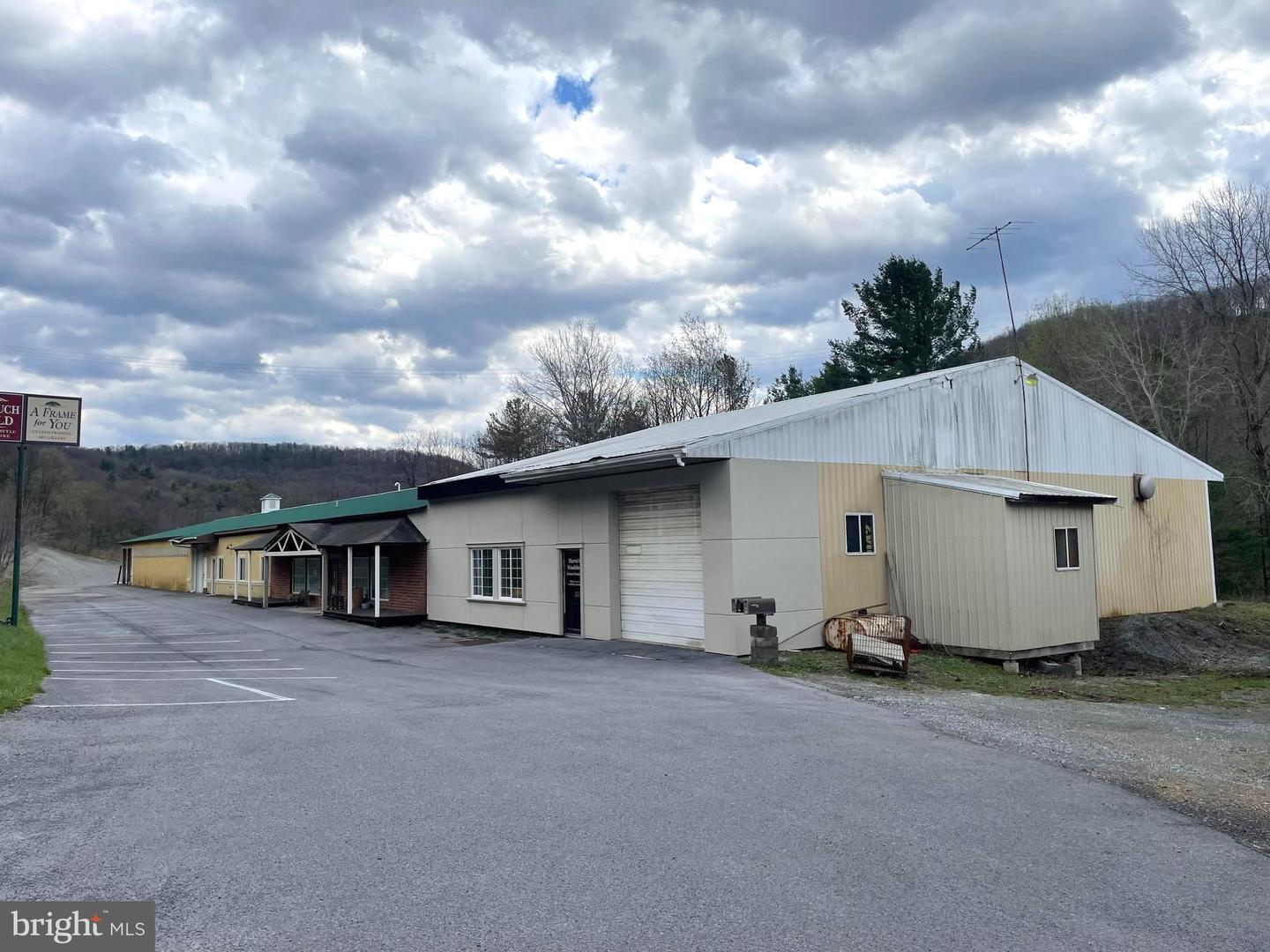 5697 Clearfield Woodland Hwy — photo