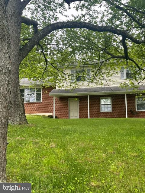 109 Sandy Ln — photo