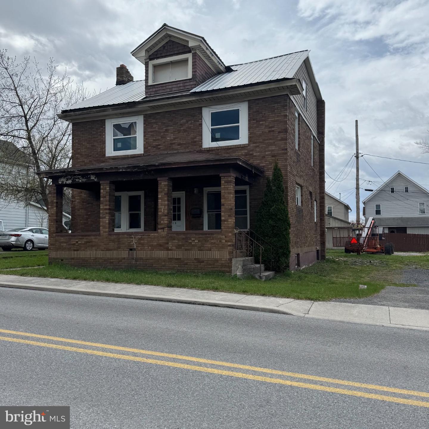 115 N 9th St — photo