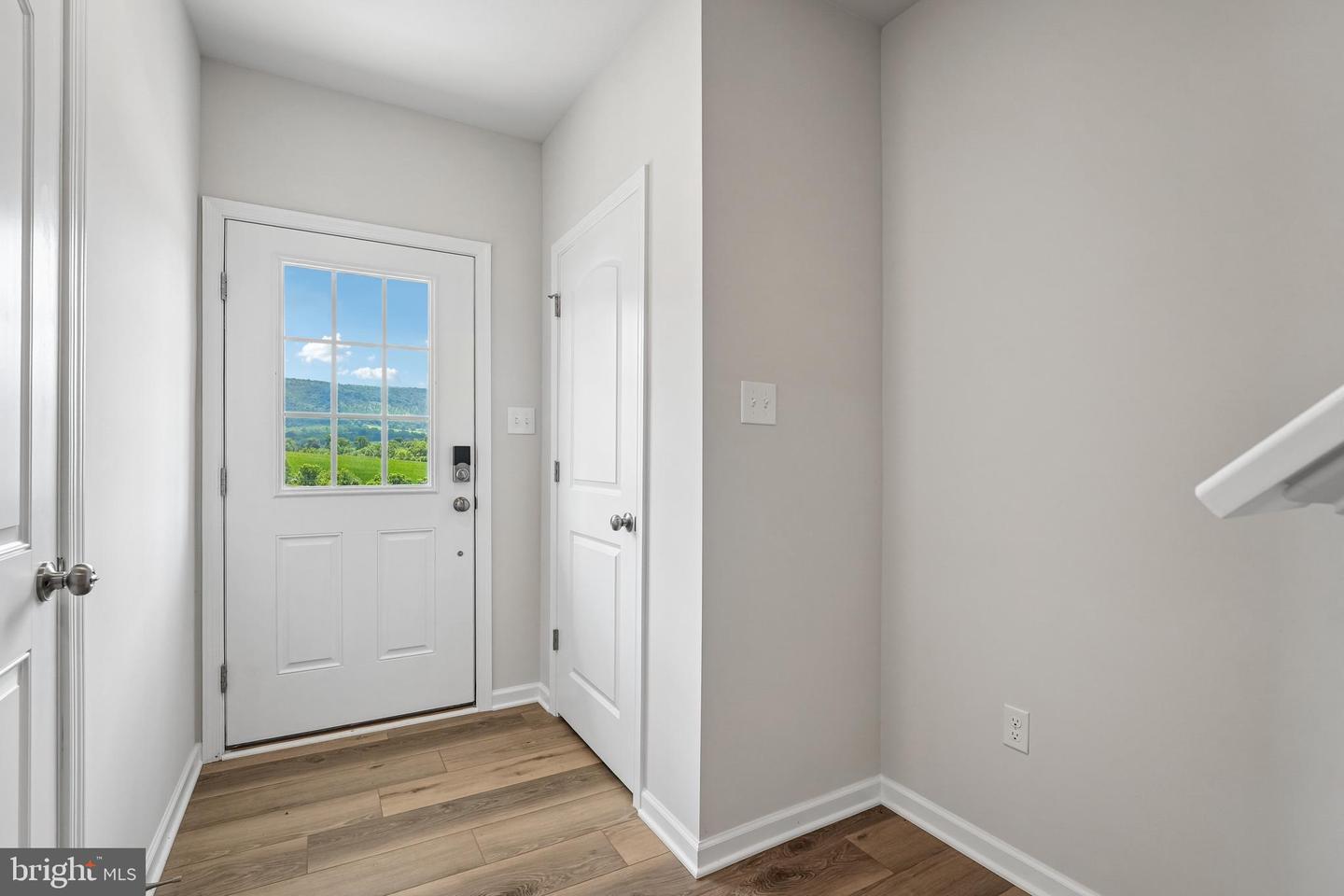 178 Highpoint Park Dr — photo