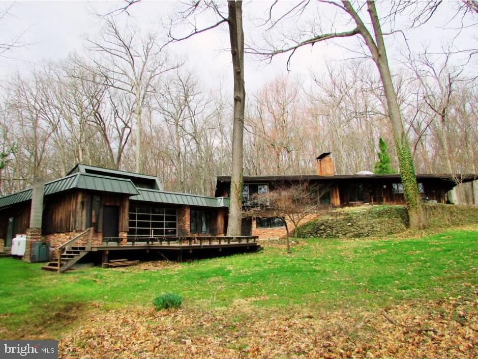 200 Tall Oaks Drive — photo