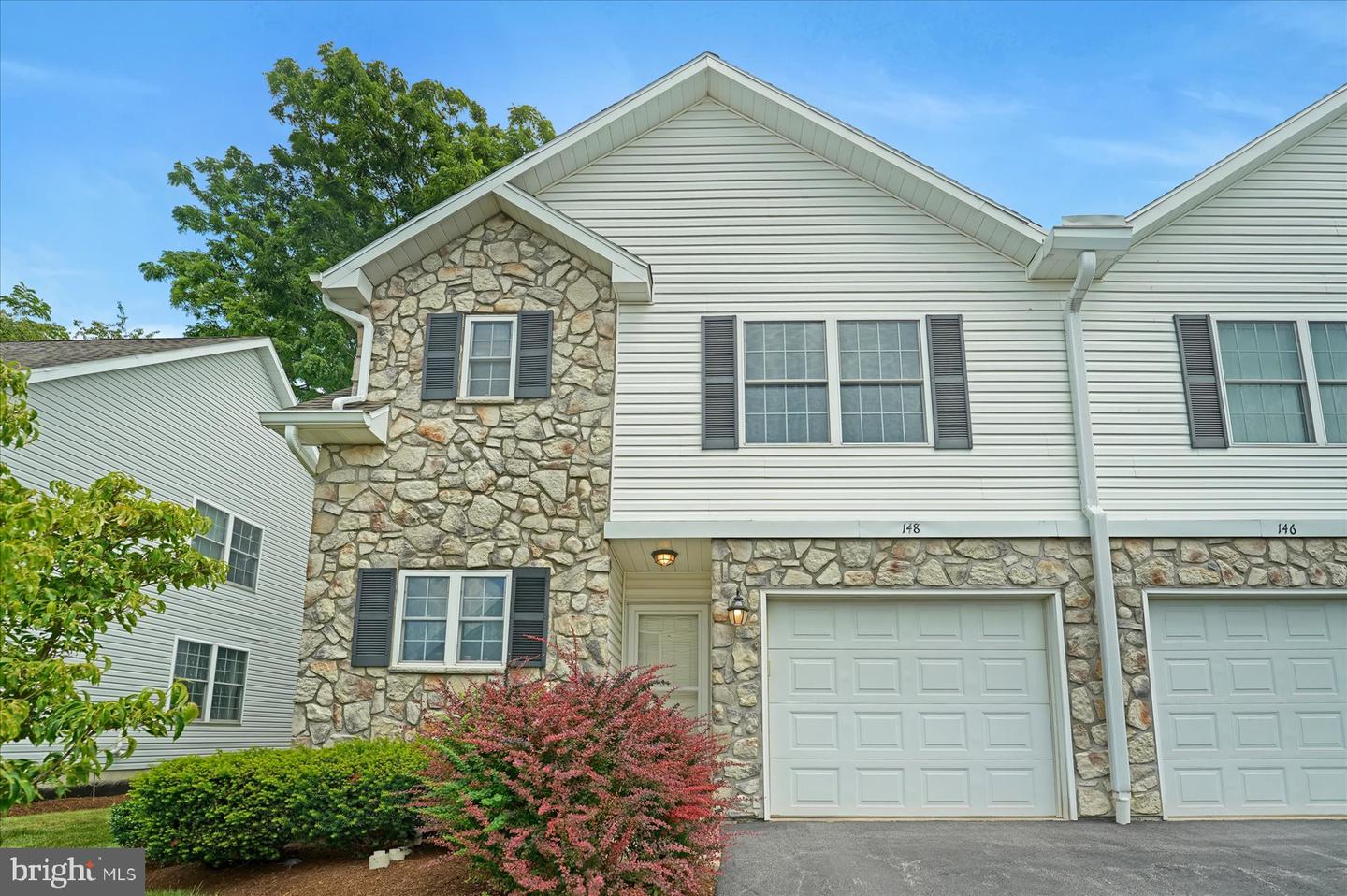 148 Gala Dr — photo