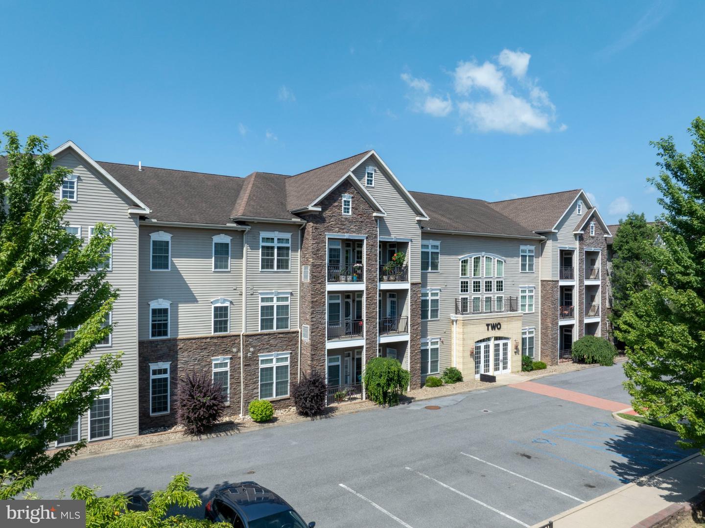 200 Jefferson Ave #216 — photo
