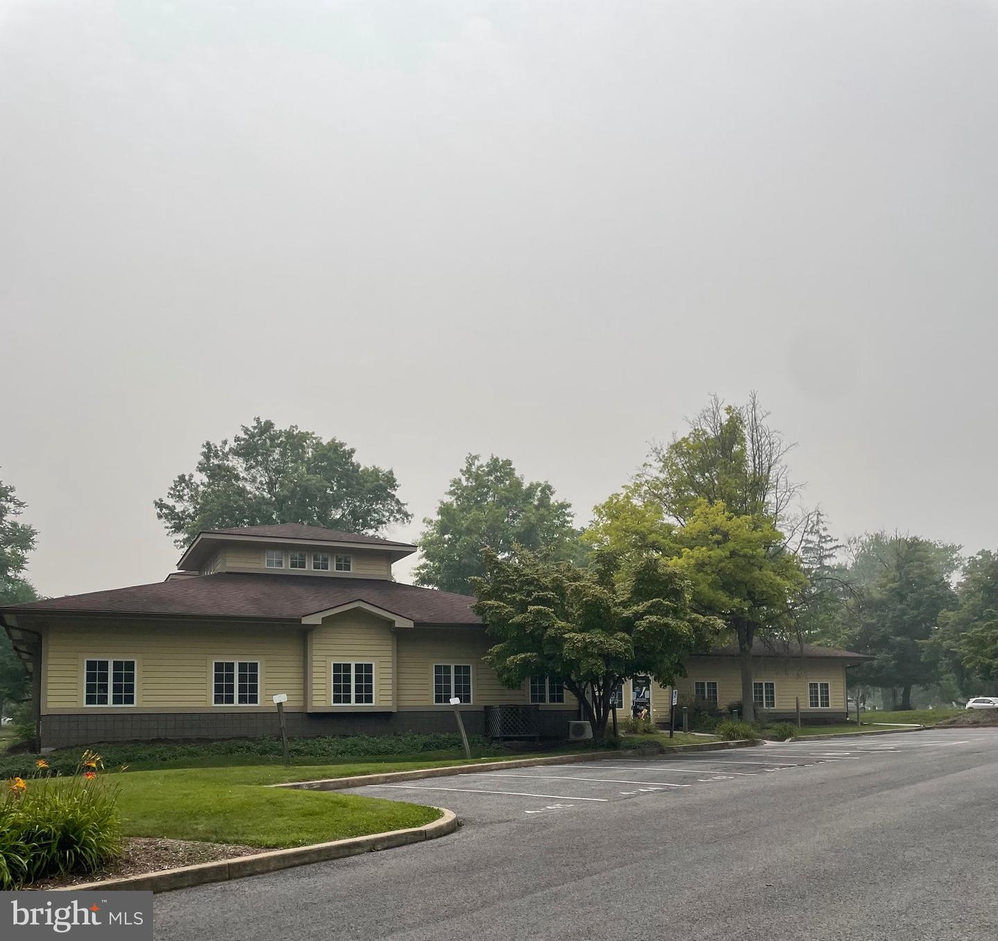 1333 S Allen St — photo