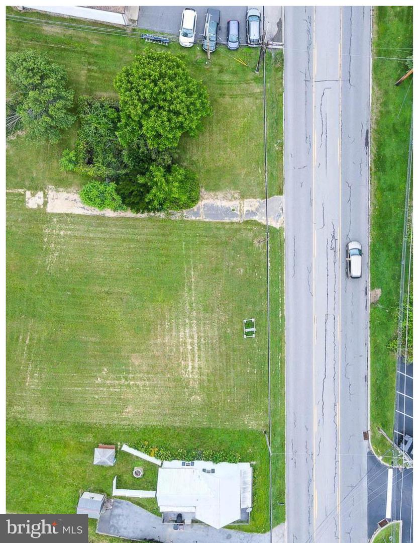 1442 & 1450 W College Ave — photo