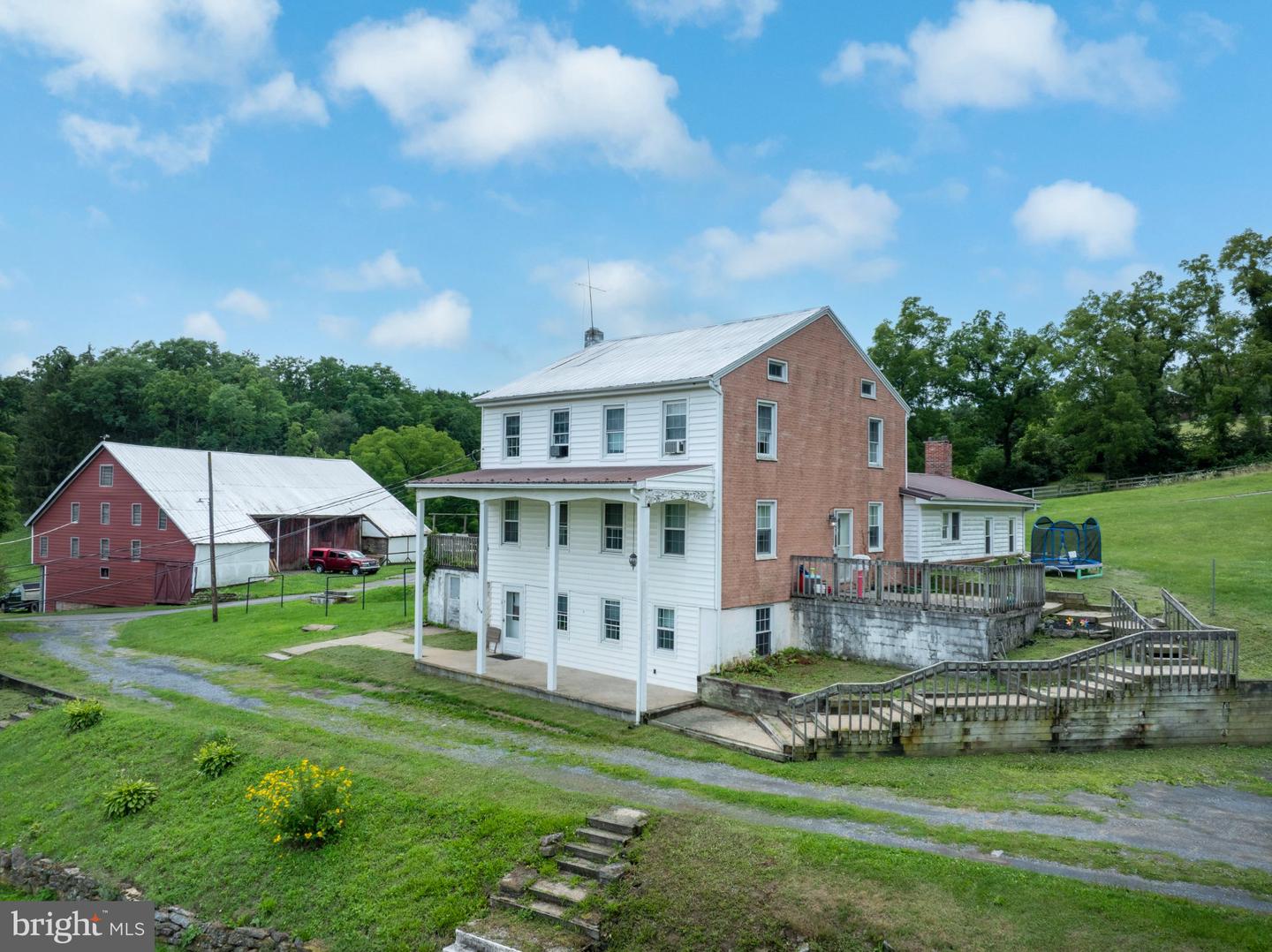 114 Tucker Rd — photo