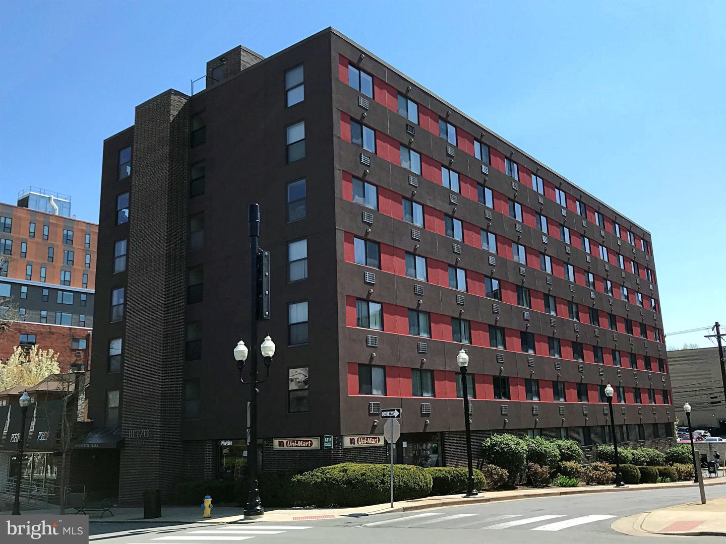 500 College Ave E #409 — photo