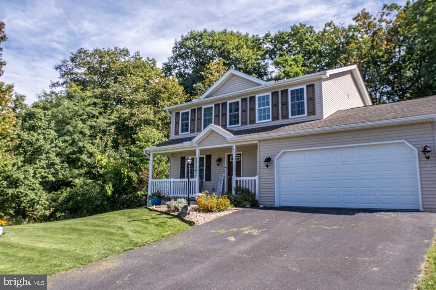 265 Jay Ln — photo