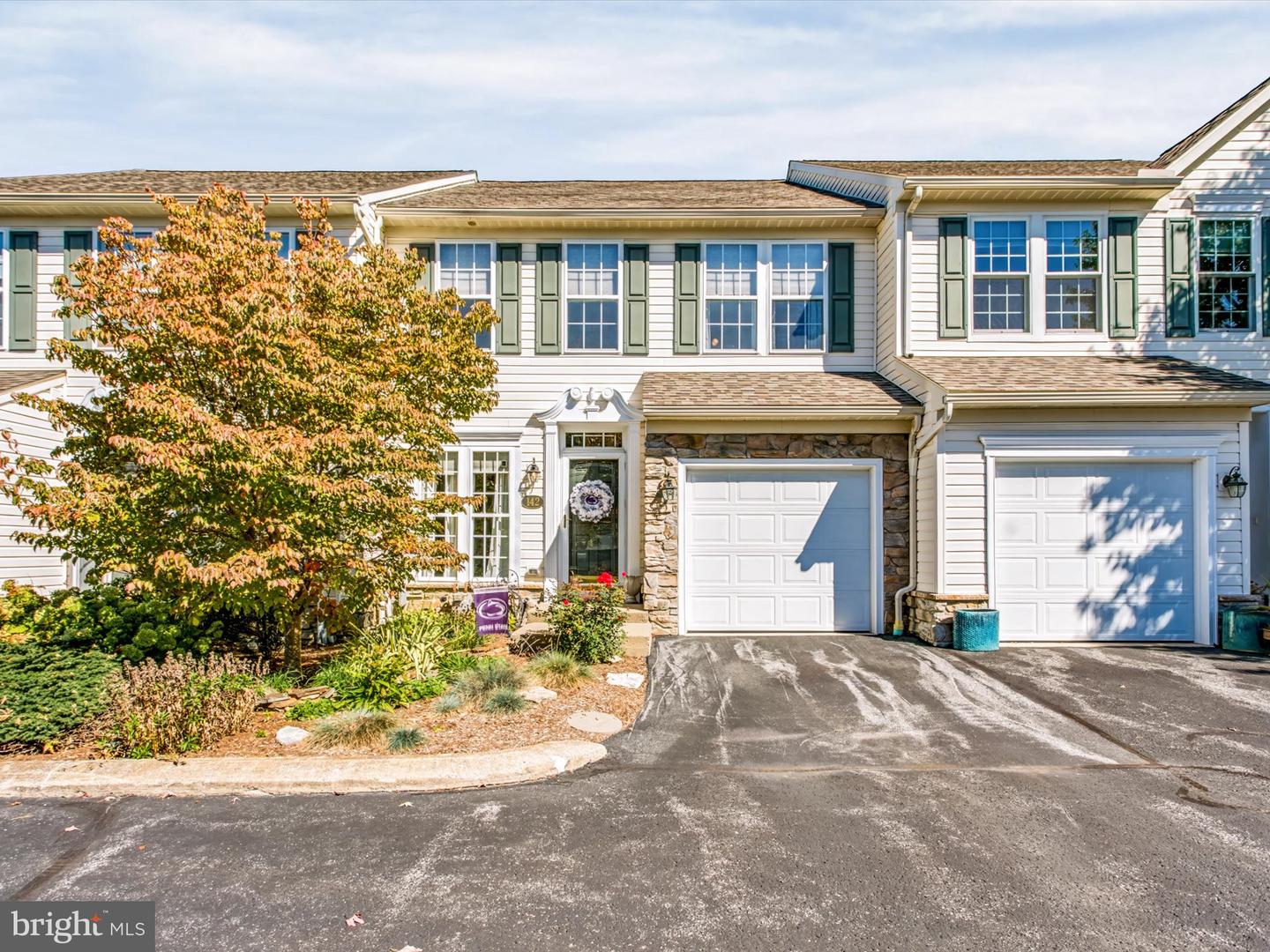 142 Scenery Ct — photo