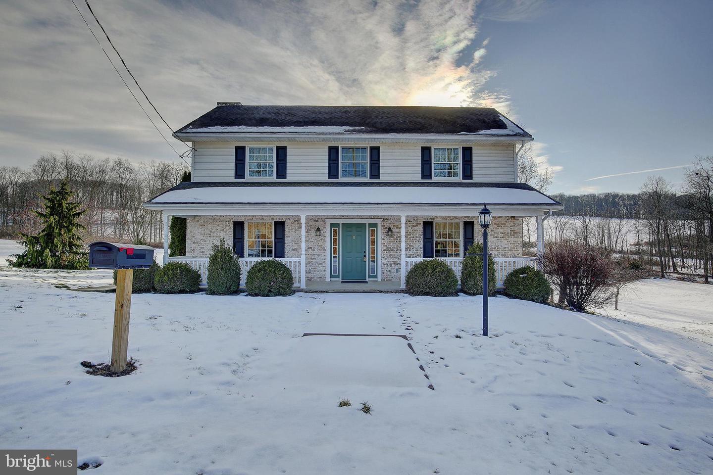 241 Earth Station Rd — photo