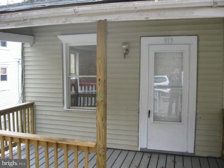 913 Wagontown Rd — photo