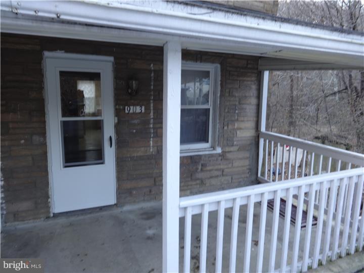 903 Wagontown Rd — photo