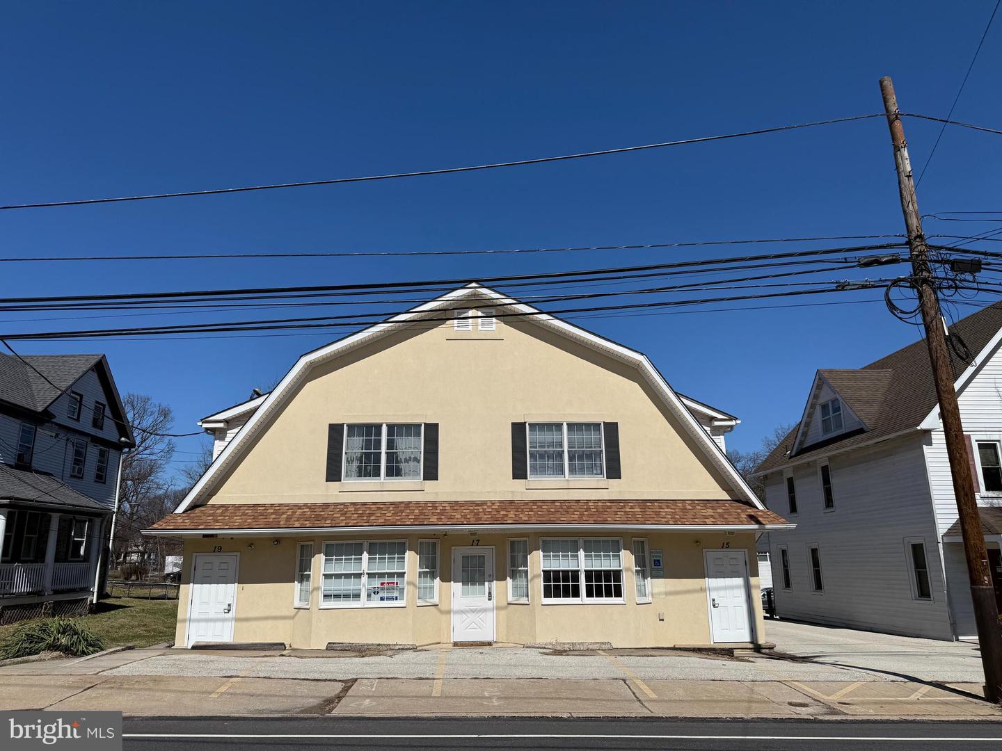 17 W Central Ave — photo
