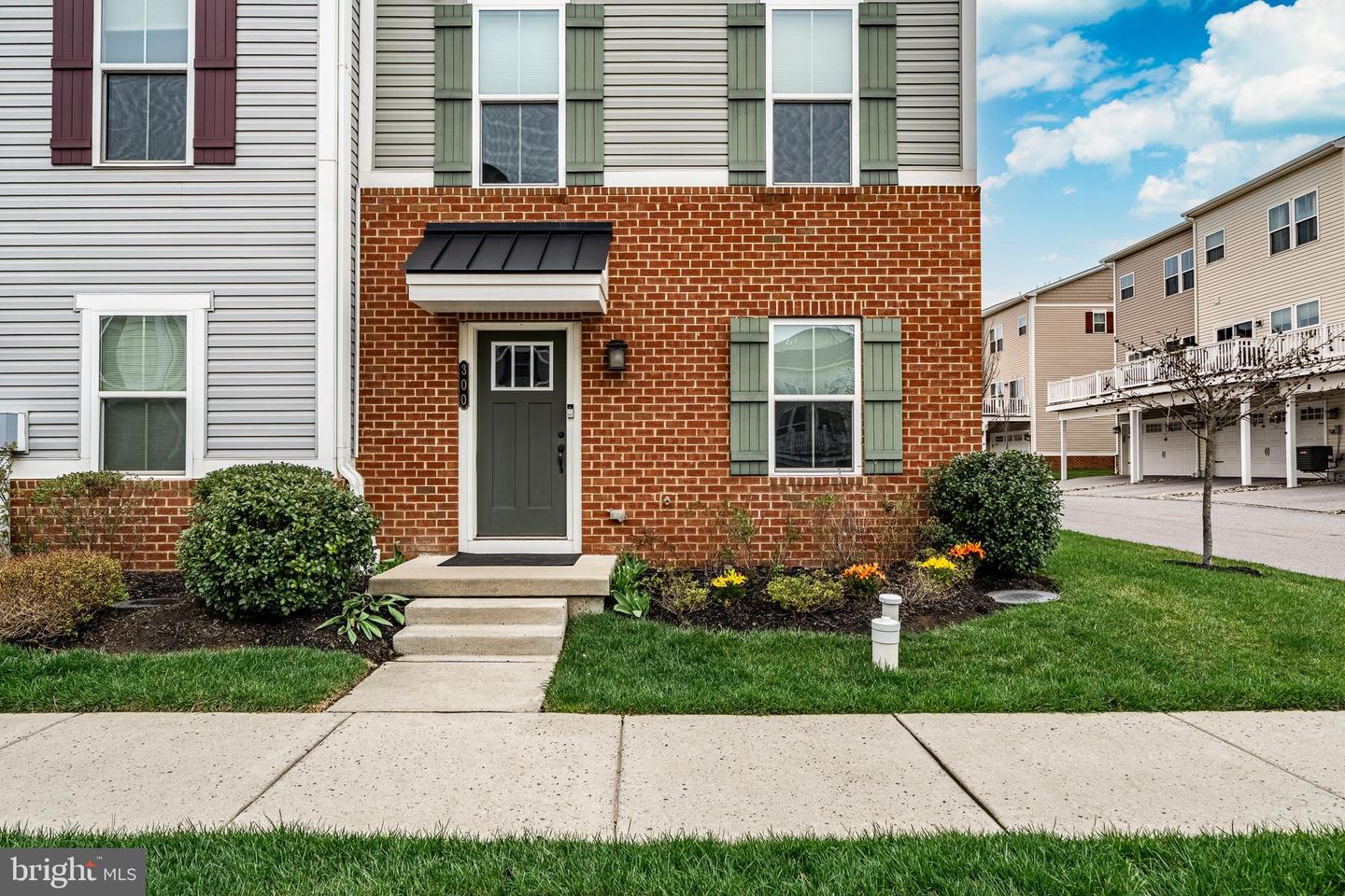 300 Blue Welsh St — photo