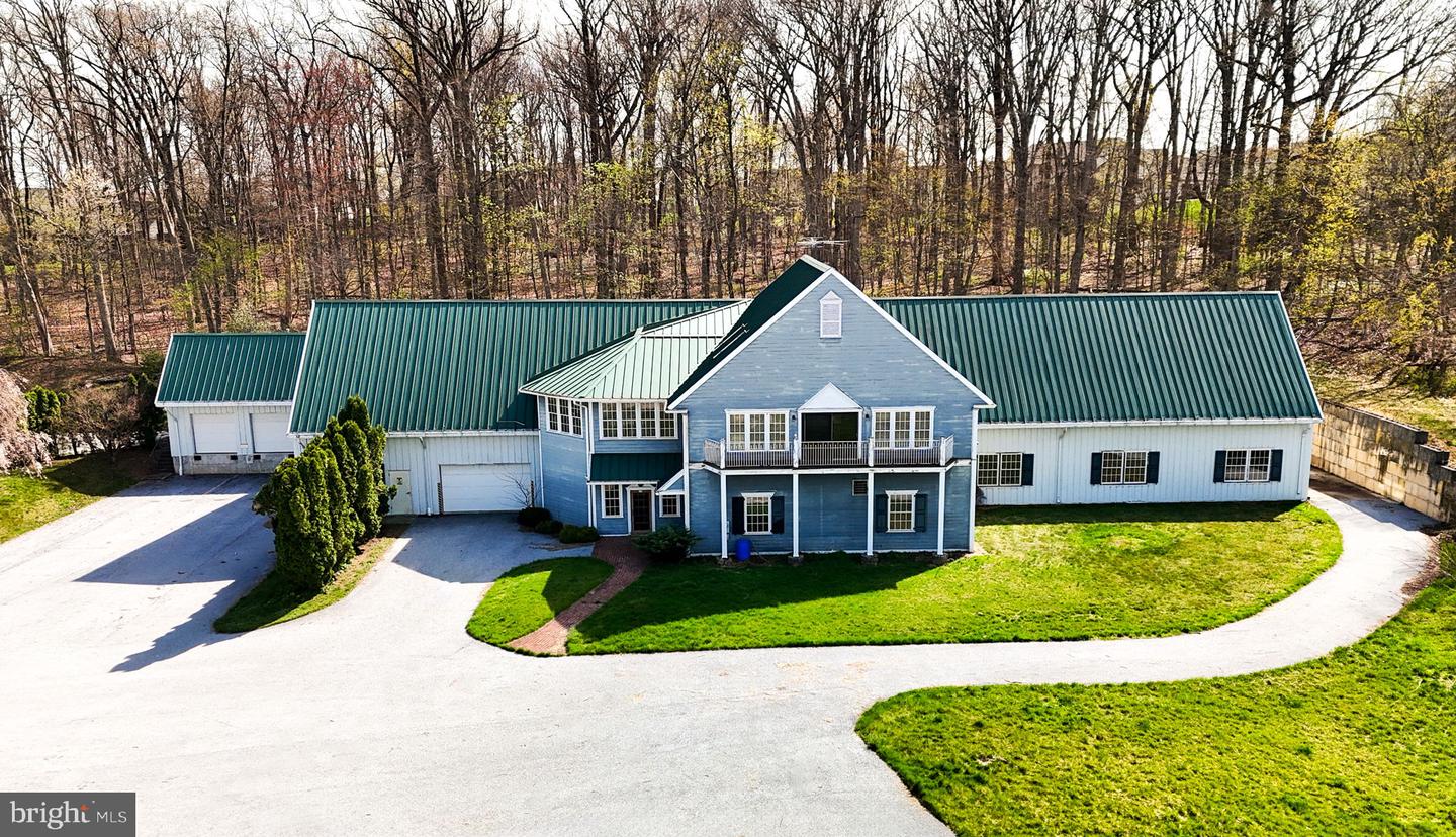 2 Brewery Ln — photo