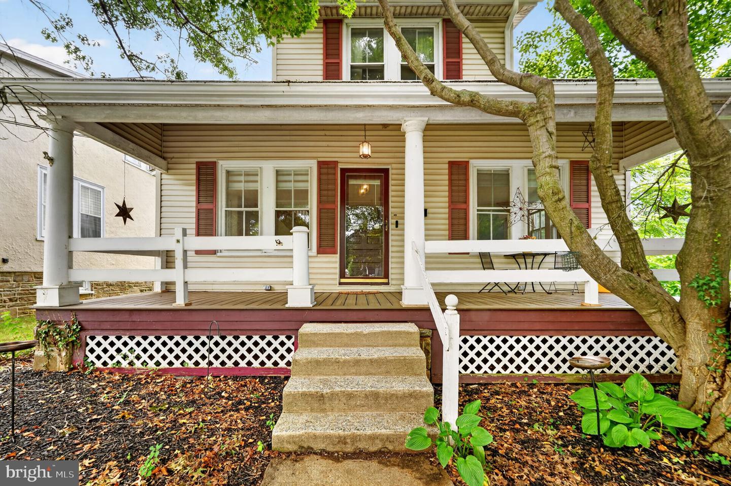 144 Jackson Ave — photo