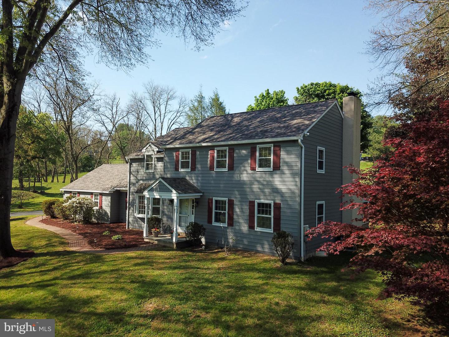 370 Highland Rd — photo