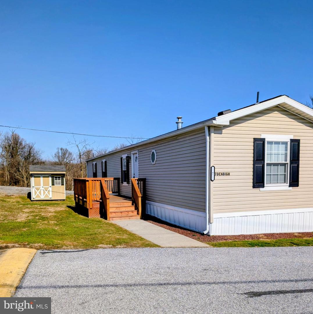 7 Denbigh Ln — photo