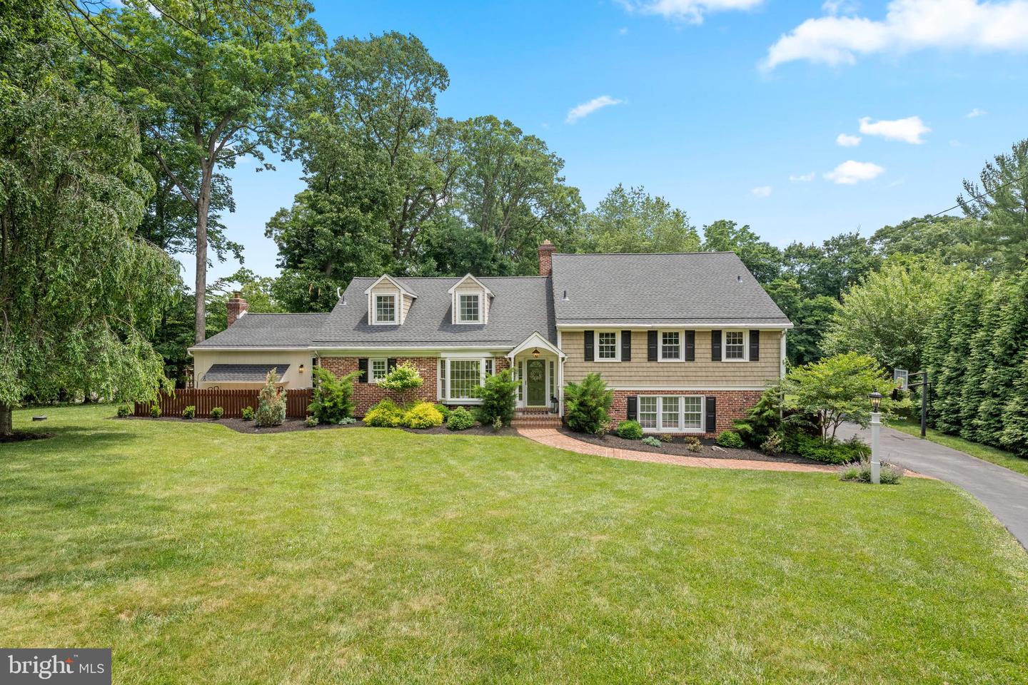 912 Weadley Road, Wayne, PA 19087
