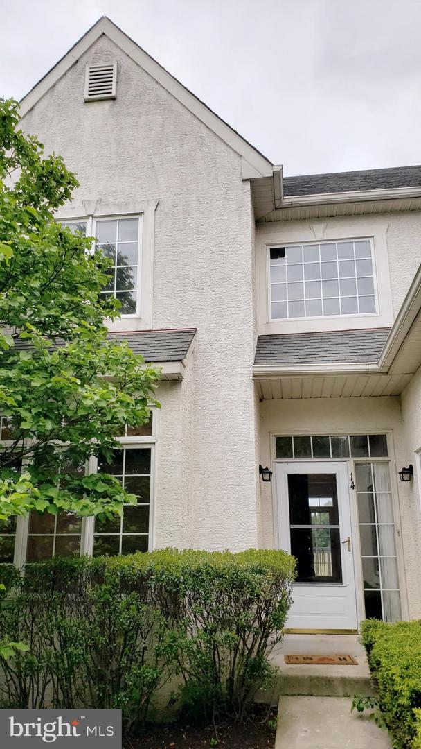 14 Hayworth Cir — photo