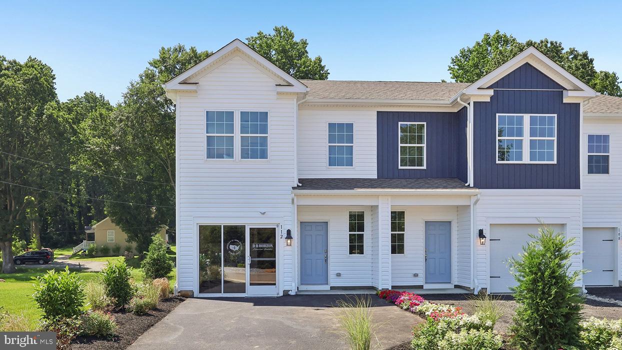 263 Derby Dr — photo