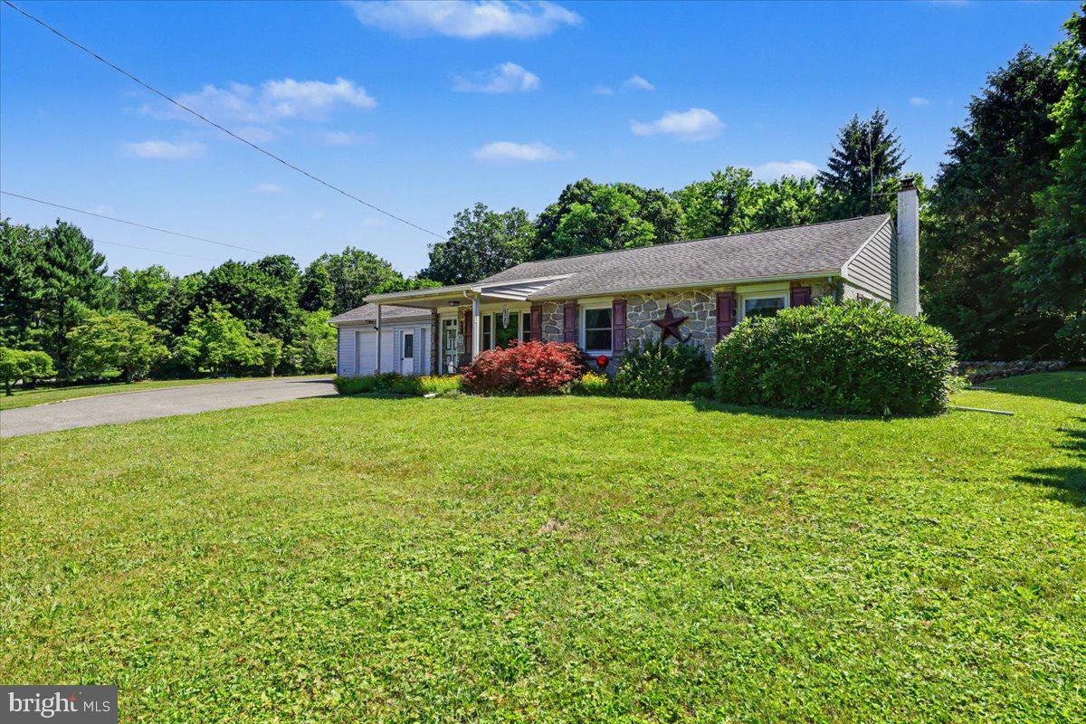 451 Saylors Mill Road, Spring City, PA 19475 — photo 2