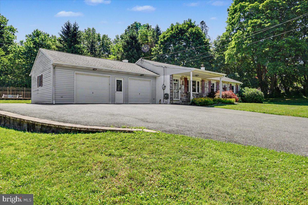 451 Saylors Mill Road, Spring City, PA 19475 — photo 3