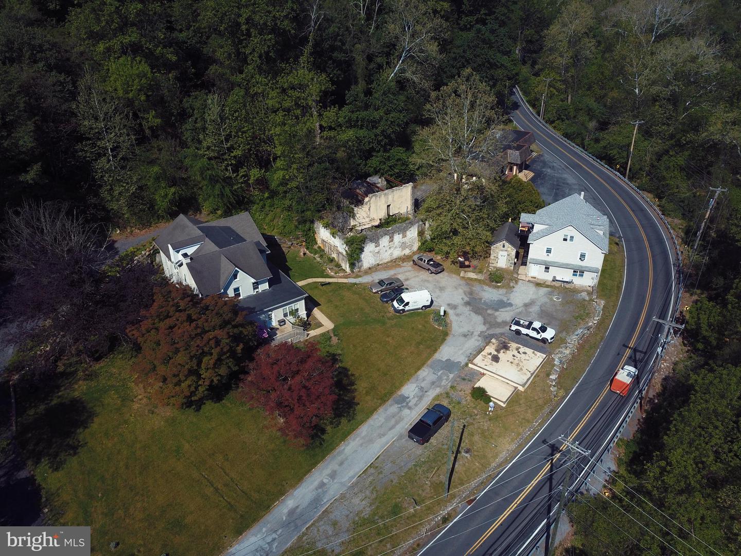 1002 Bondsville Rd — photo