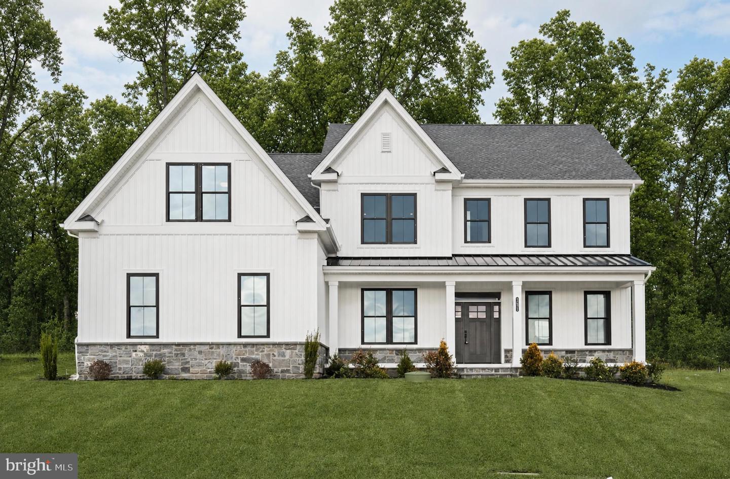 151 Lexington Manor #Lot 10 — photo