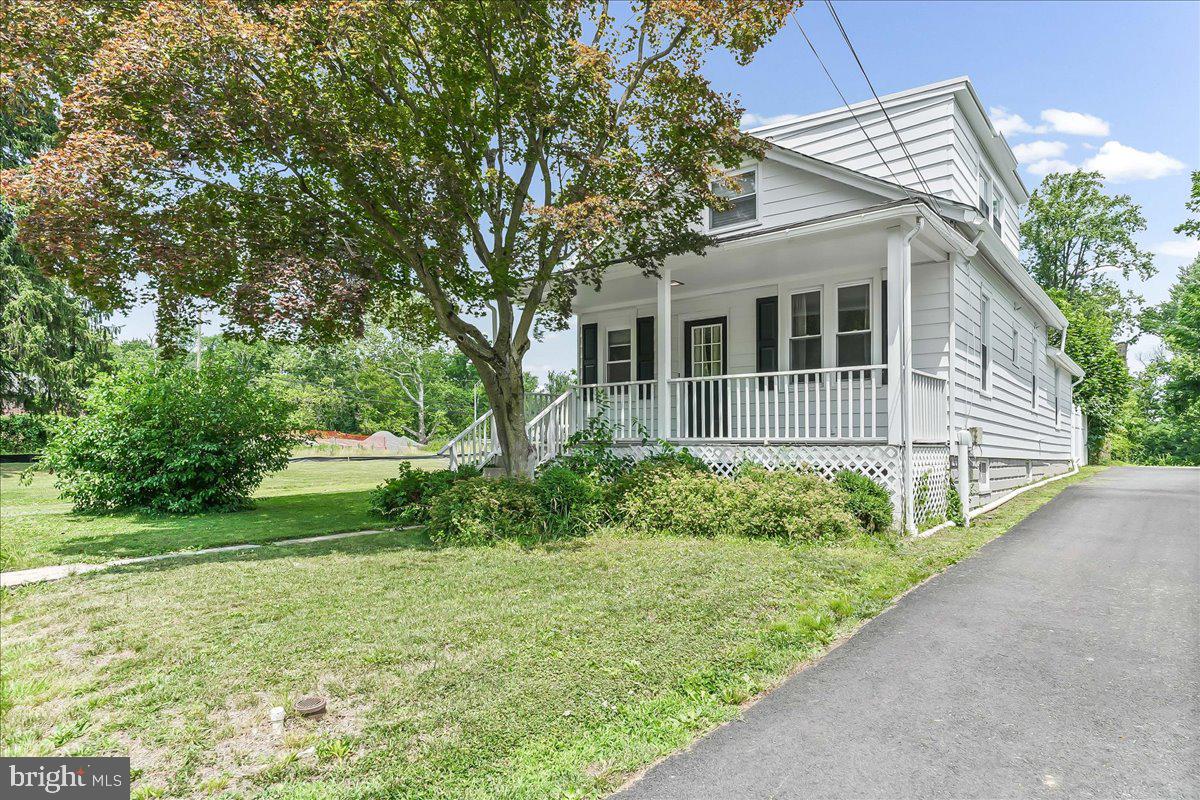 1019 Riverside Drive, Pottstown, PA 19465
