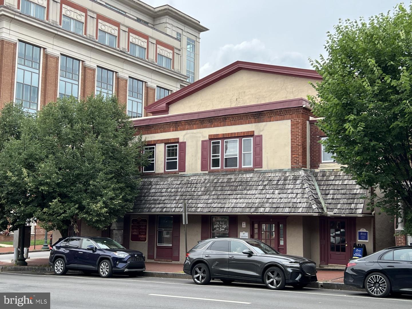 139 W Market St #First Floor Front — photo
