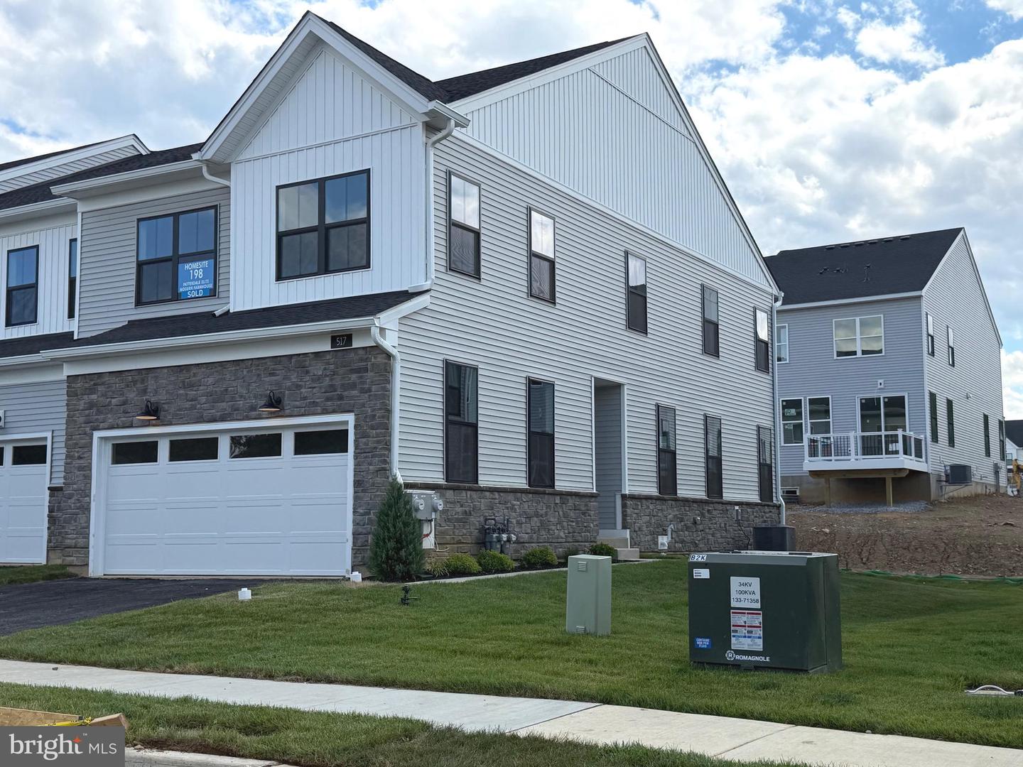 517 Anfield Rd — photo