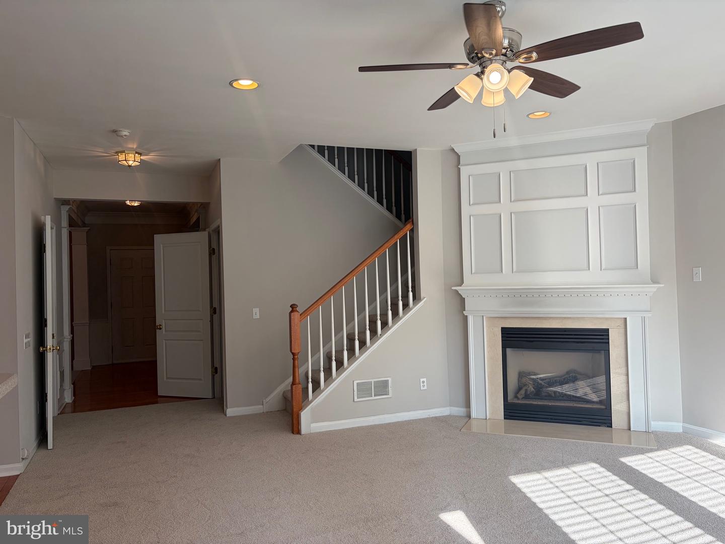 1108 Harding Cir — photo
