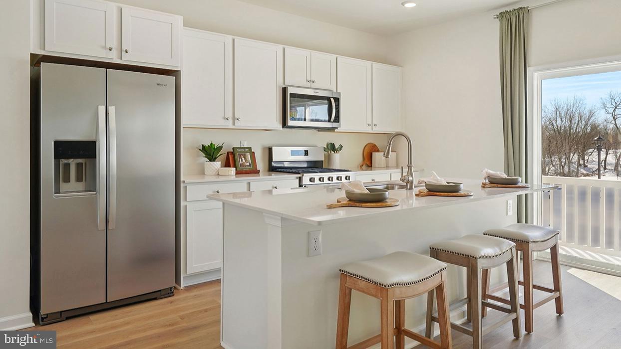 613 Tyrion Ln — photo