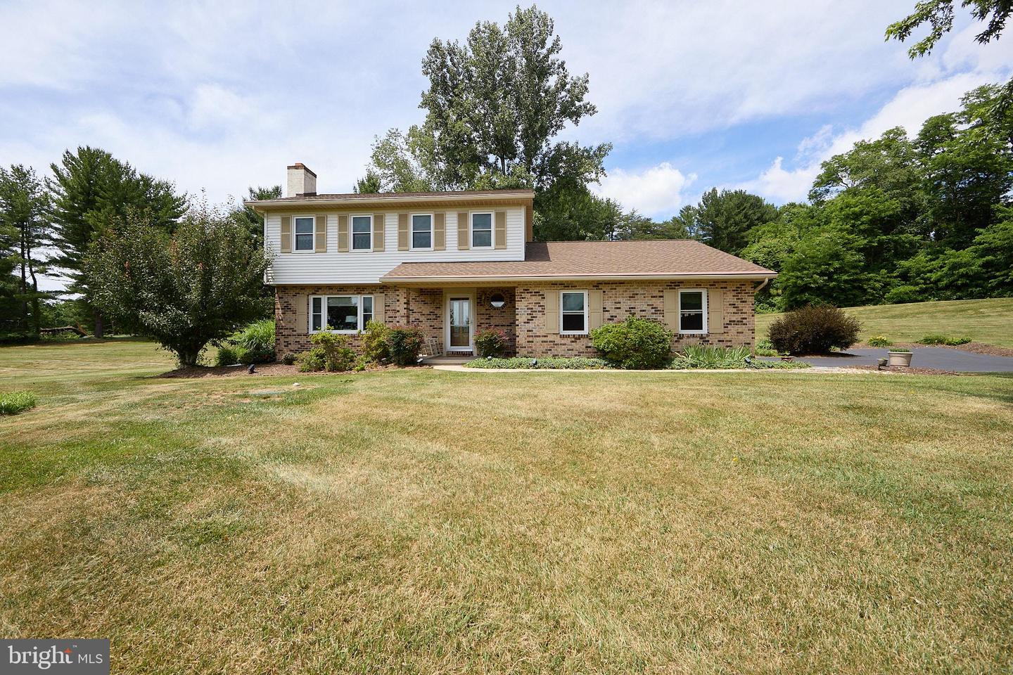 106 Stephen Ln — photo