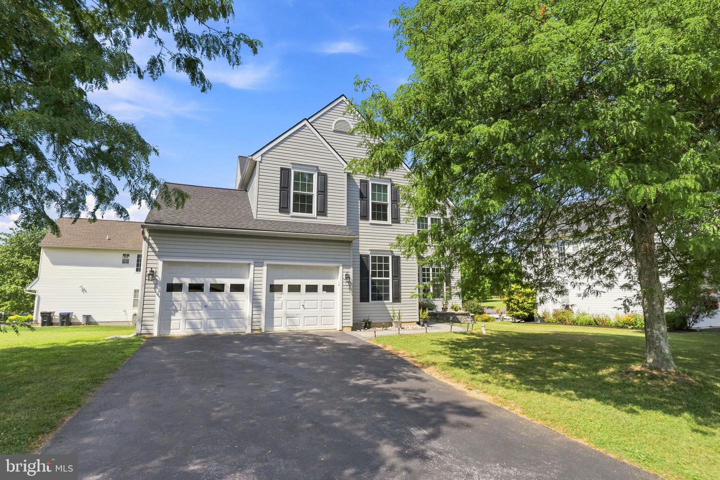 21 N Danbury Cir — photo