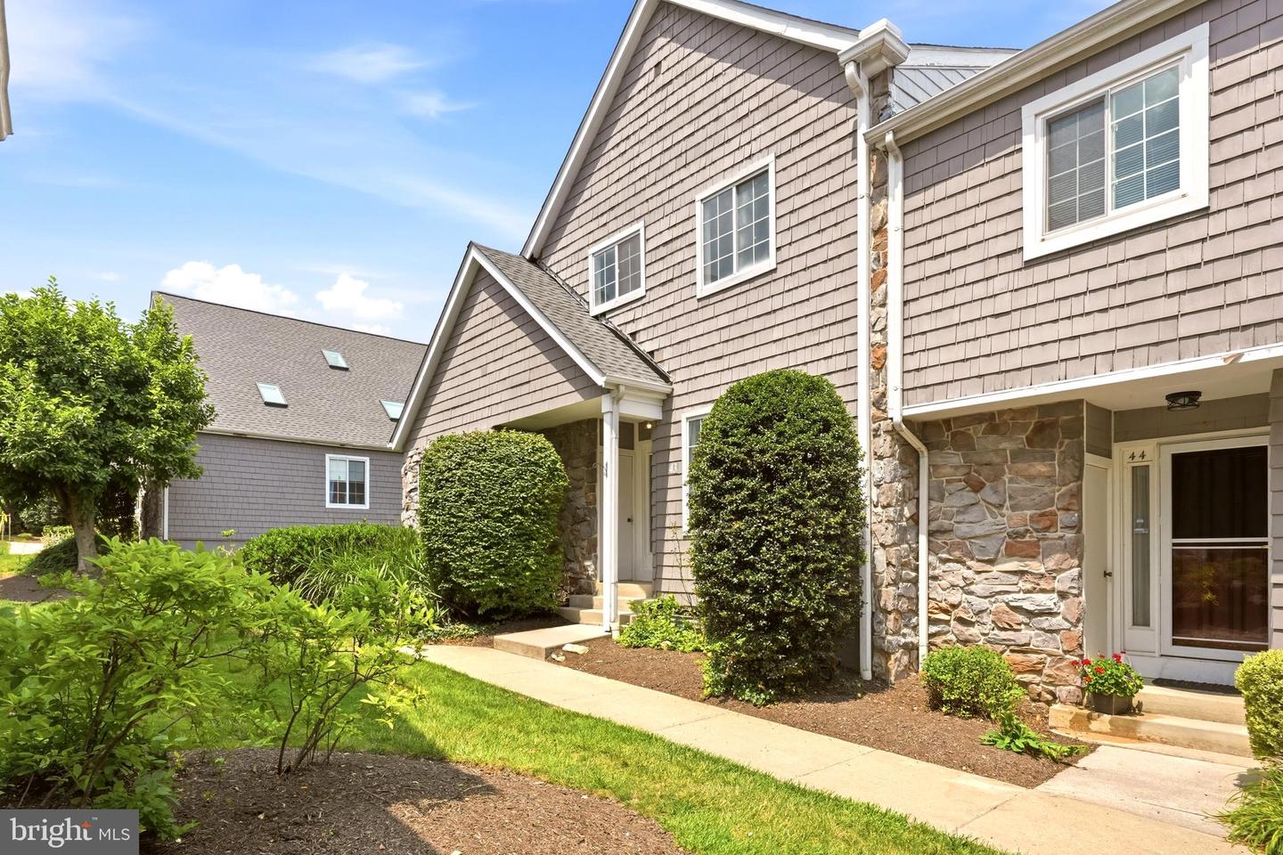 43 Constitution Ct #43 — photo