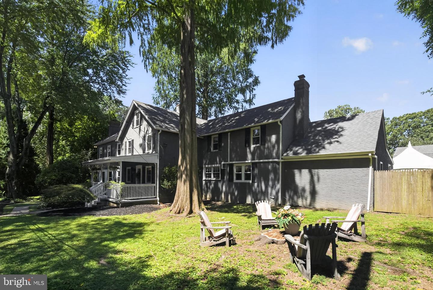 135 Summit Rd — photo