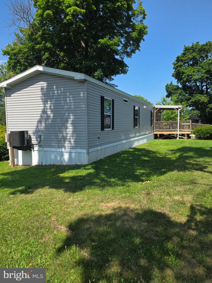 860 Latshaw Road, Spring City, PA 19475 — photo 2