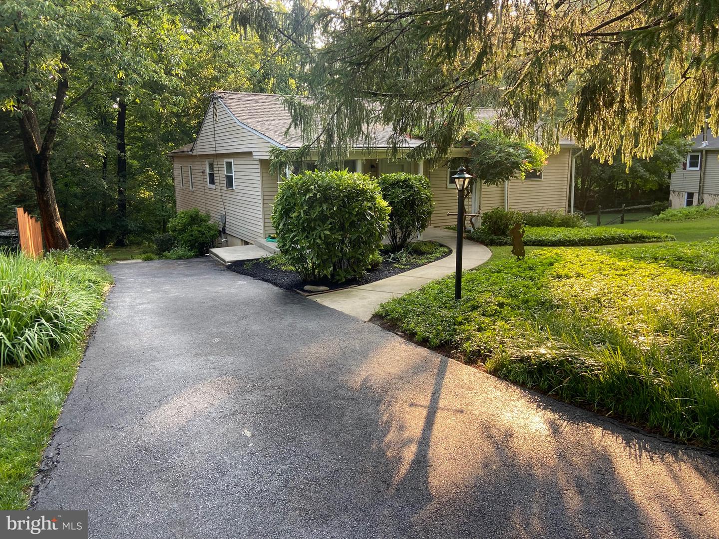 5 Lantern Ln — photo