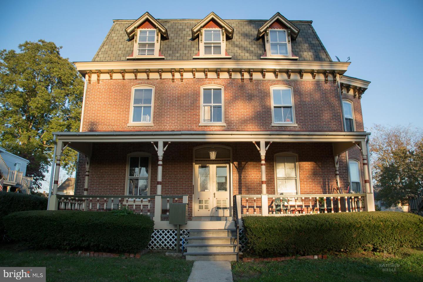 301 S Broad St #7 — photo