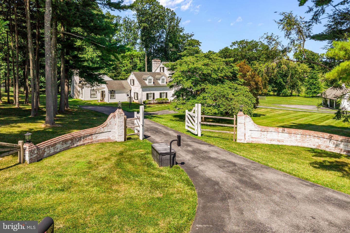 416 Dutton Mill Rd — photo