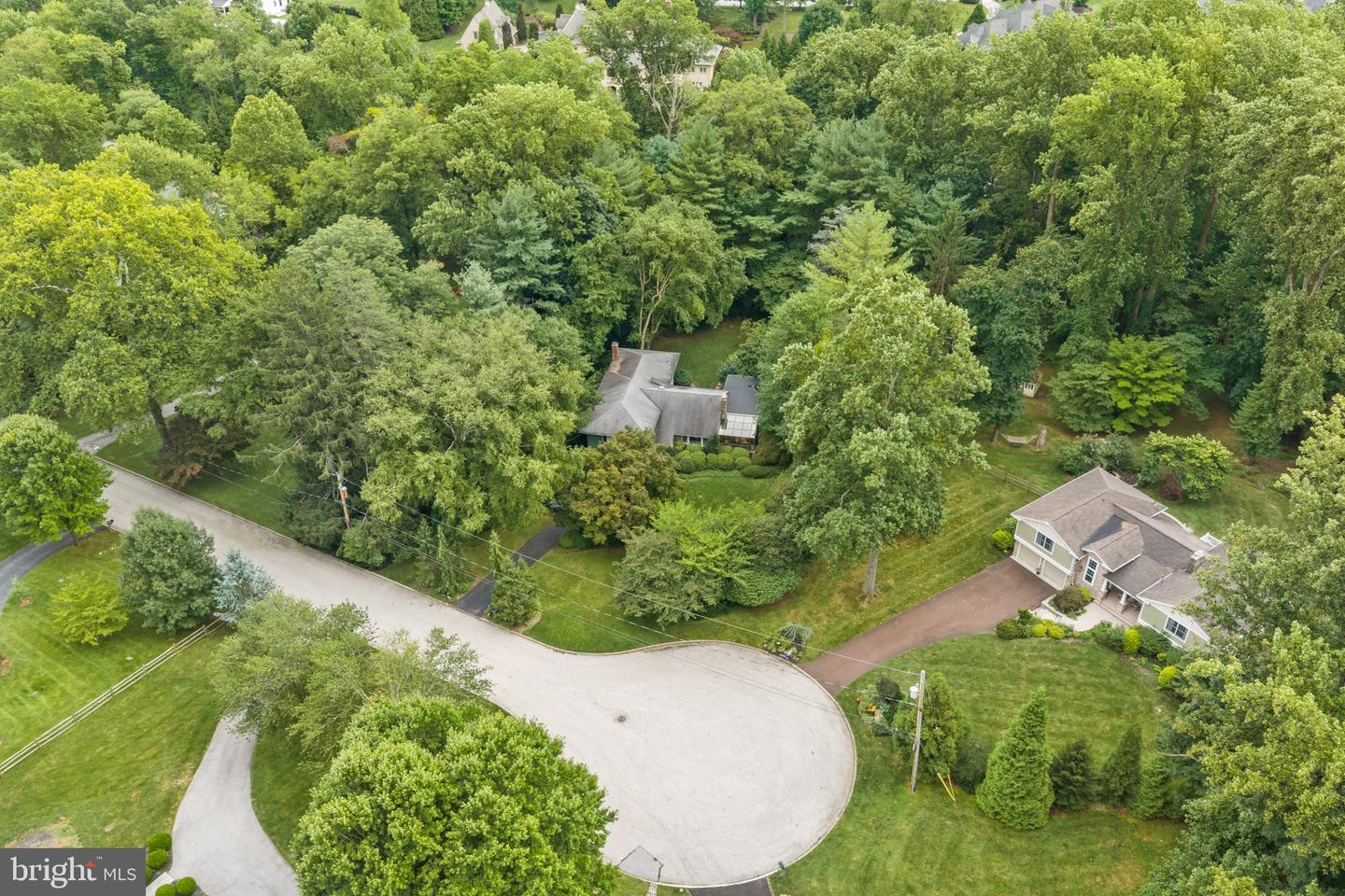 332 Exeter Road, Devon, PA 19333 — photo 3