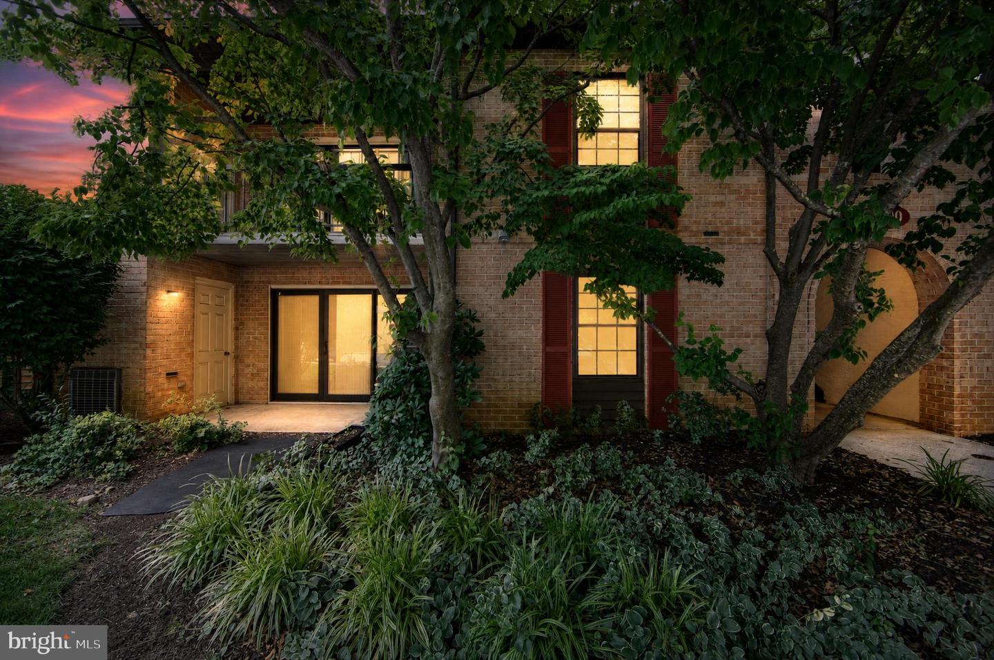 1311 Eagles Ridge Dr #11 — photo