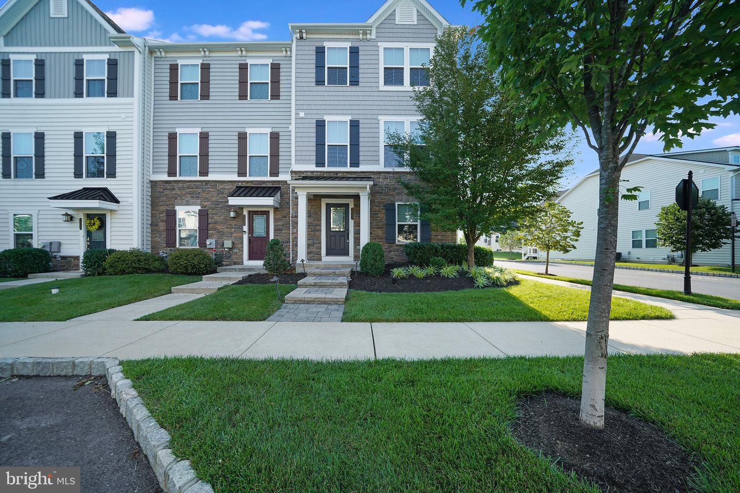 227 Quarry Point Rd — photo