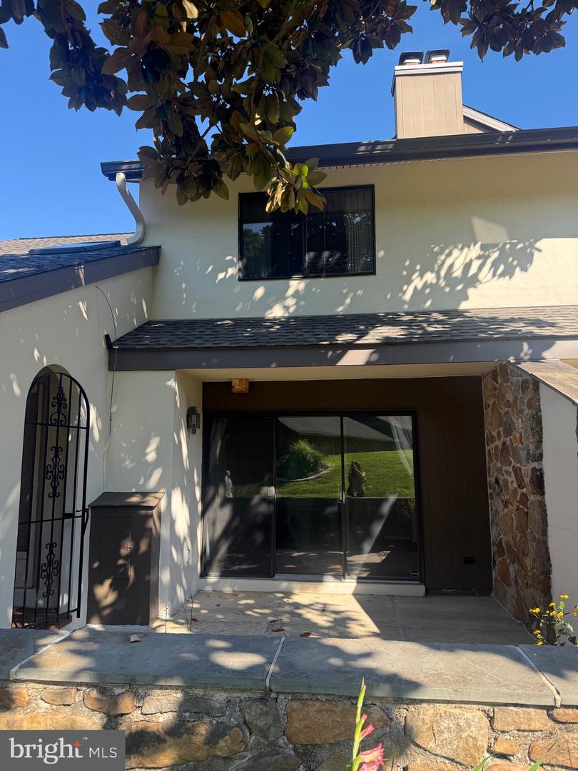 14 Oak Knoll Dr — photo